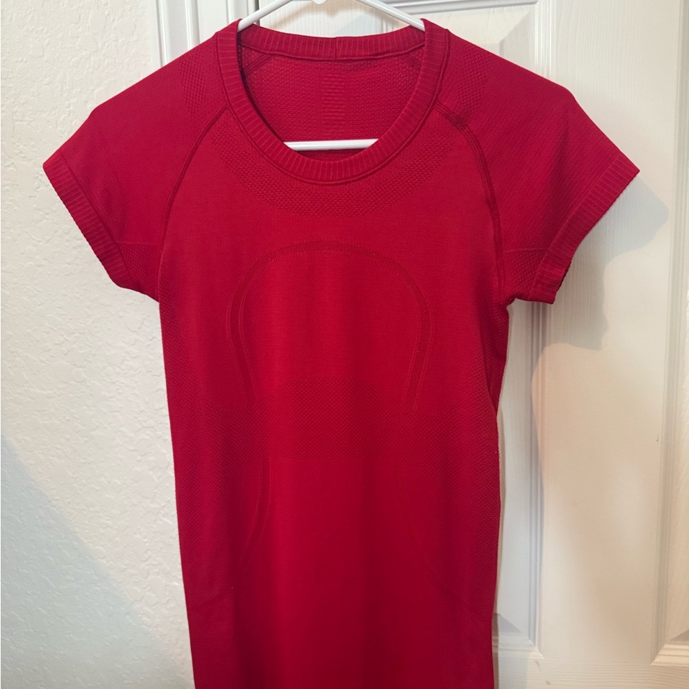 lululemon athletica Swiftly Tech Short Sleeve Top